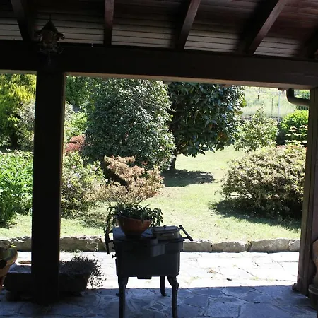 The Country House On Lake Orta In بيت للعطل *