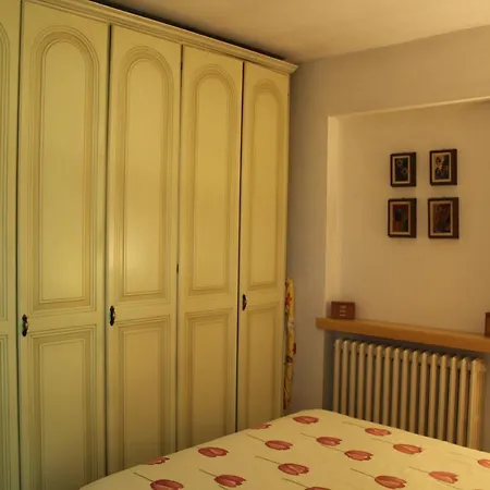 The Country House On Lake Orta In Ferienhaus *