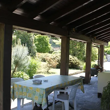 The Country House On Lake Orta In بيت للعطل *